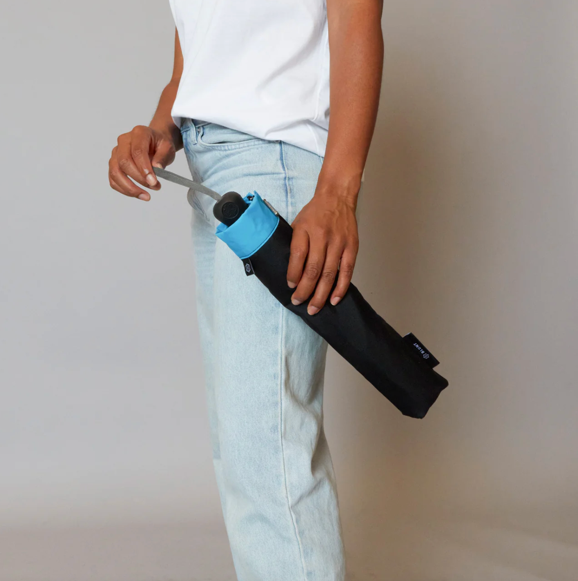 BLUNT Metro. Luksus paraply til håndtasken med 100 cm skærm - Blå