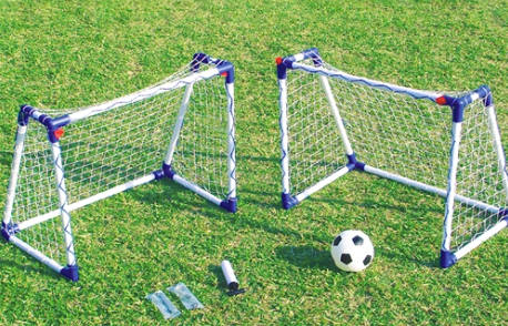 OUTLET. 2 stk. Minimål til haven eller fodboldværelset