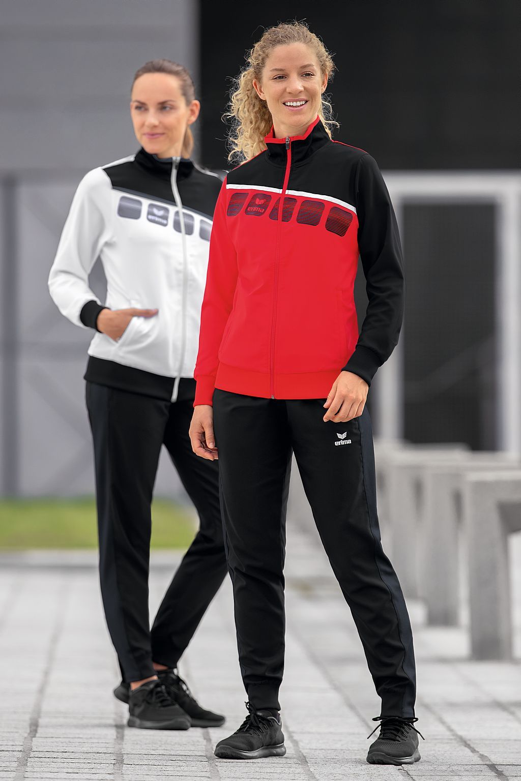 Teamline 5-C figursyet damemodel Paradedragtstrøje